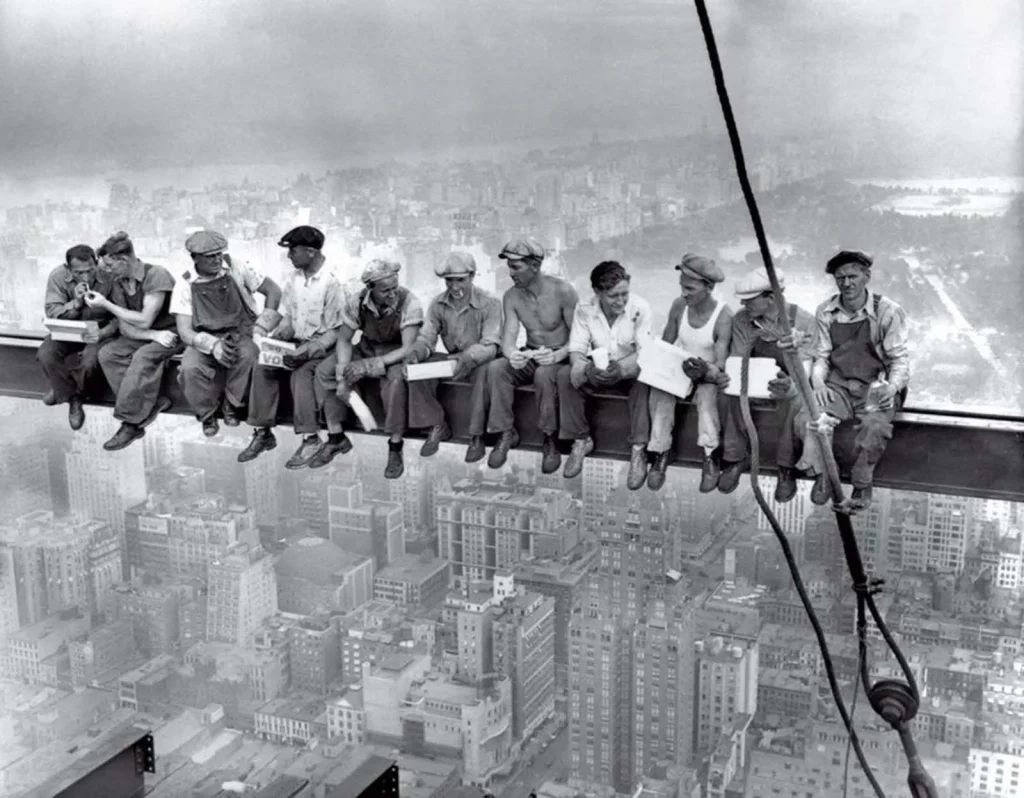 Lunch atop a Skyscraper